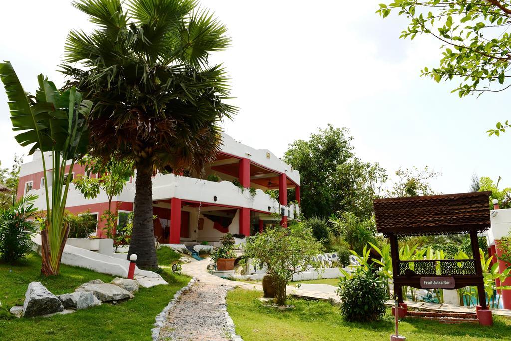 Mirabel Club Resort Jomtien Beach Exterior foto