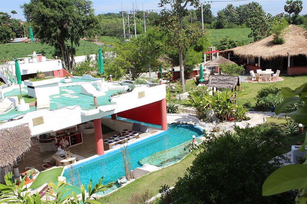 Mirabel Club Resort Jomtien Beach Exterior foto