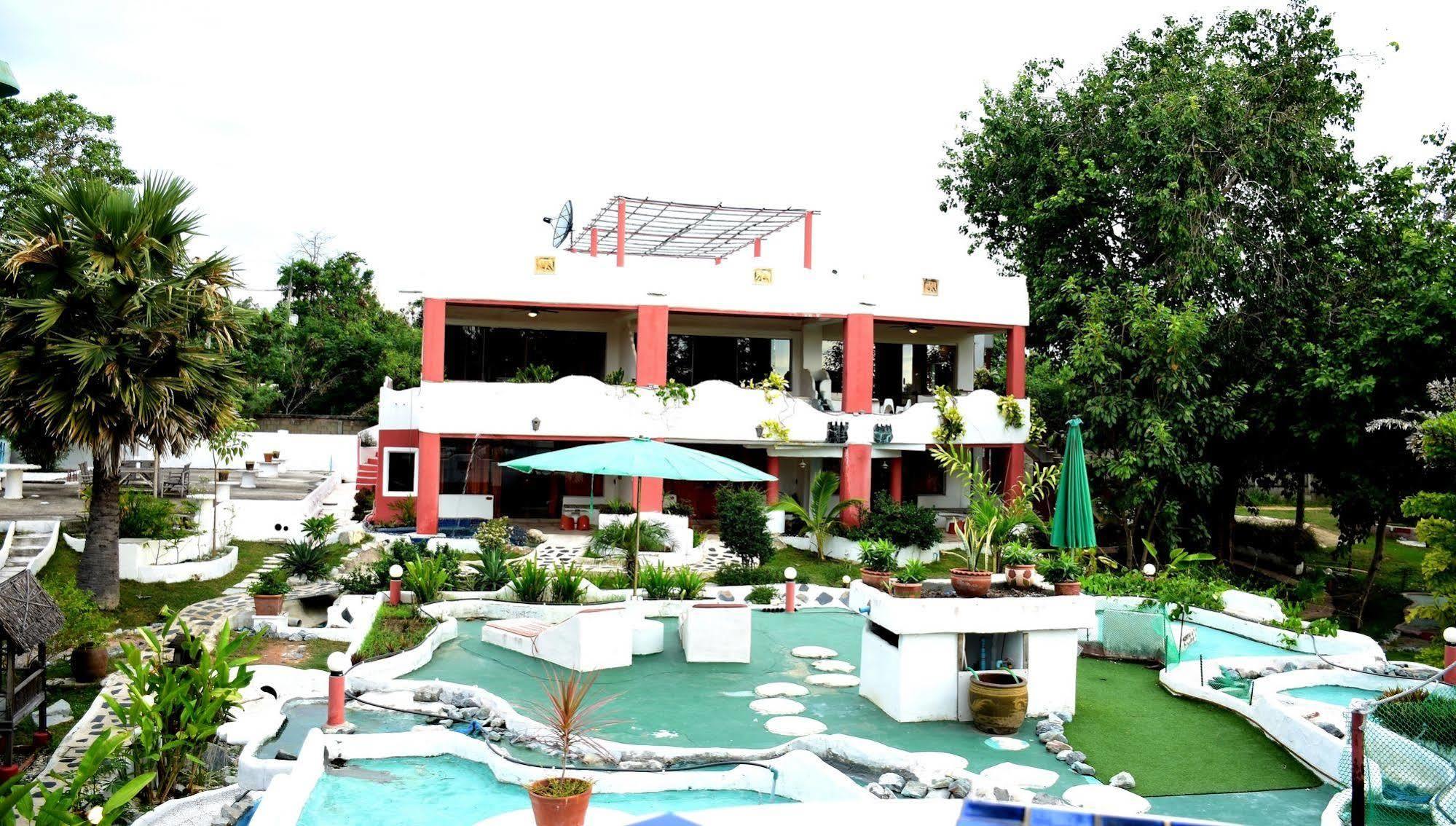 Mirabel Club Resort Jomtien Beach Exterior foto